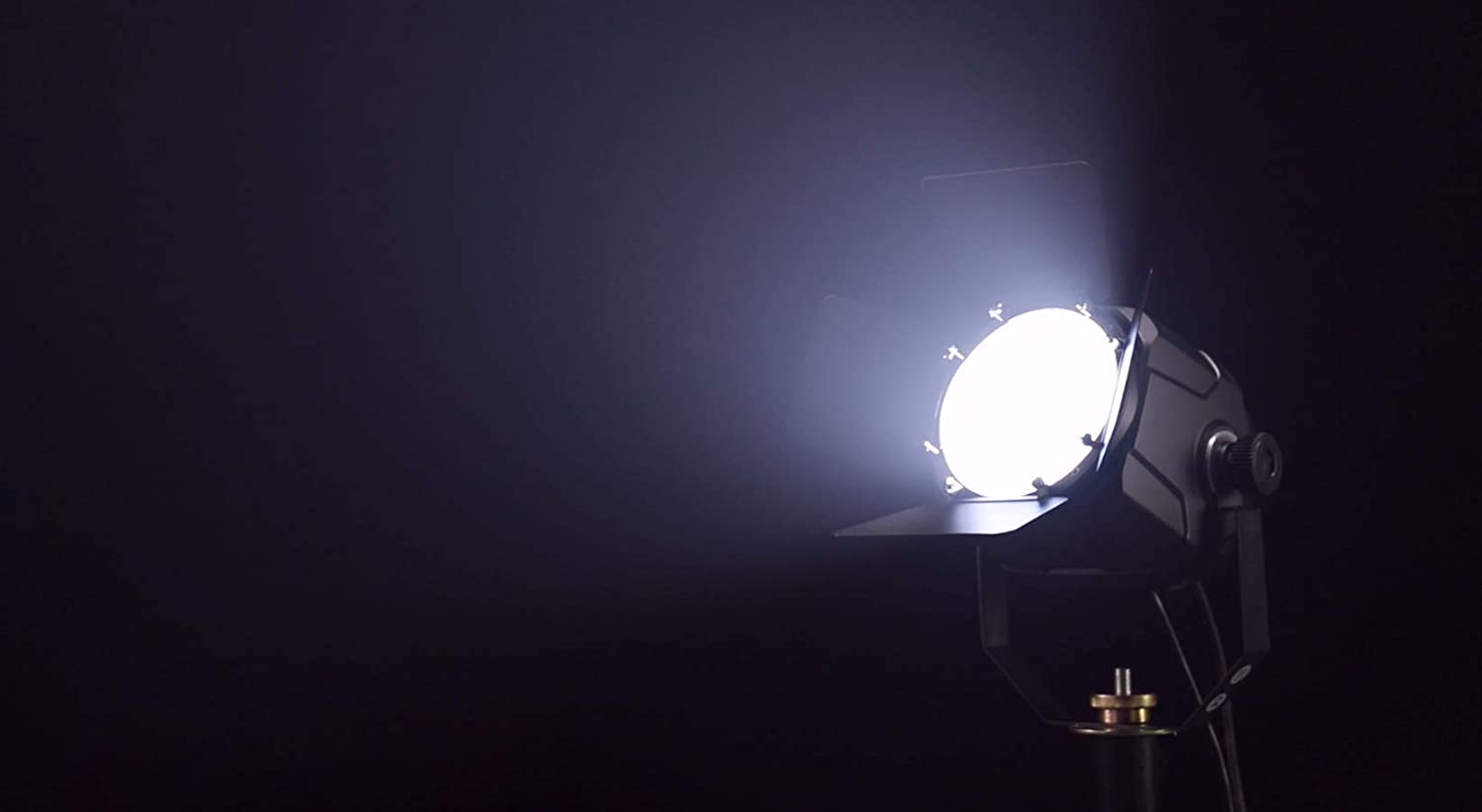 DragonX 2in1 Professional Powerful Hybrid Spotlight with Barn Doors COB LED 50/50 Cool and Warm White Stage Lighting for - Image 13