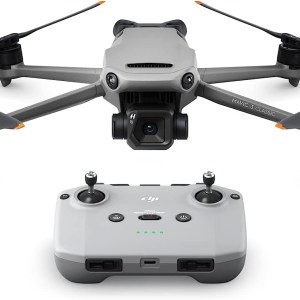 DJI Mavic 3 Classic, Drone with 4/3 CMOS Hasselblad Camera for Professionals, 5.1K HD Video, 46 Mins Flight Time,
