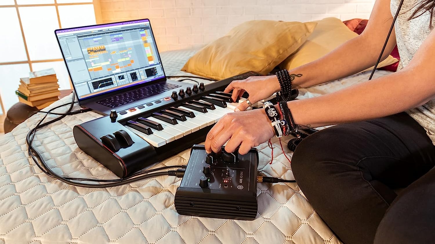 IK Multimedia AXE I/O ONE USB-C Audio Interface Recording Guitar Bass - Image 7