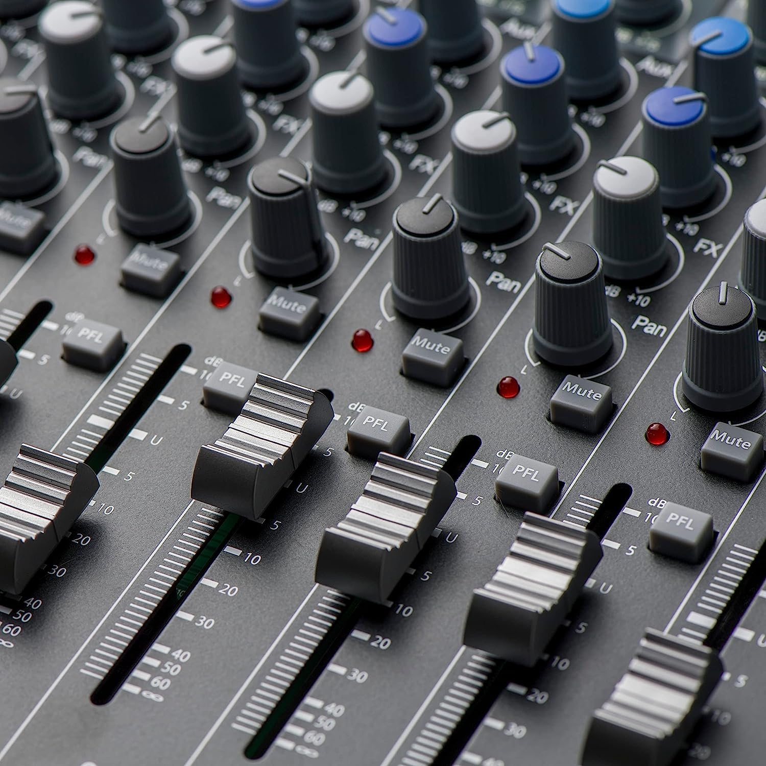 PreSonus StudioLive AR12c 14-Channel USB-C Hybrid Digital/Analog Performance Mixer, Unpowered - Image 8