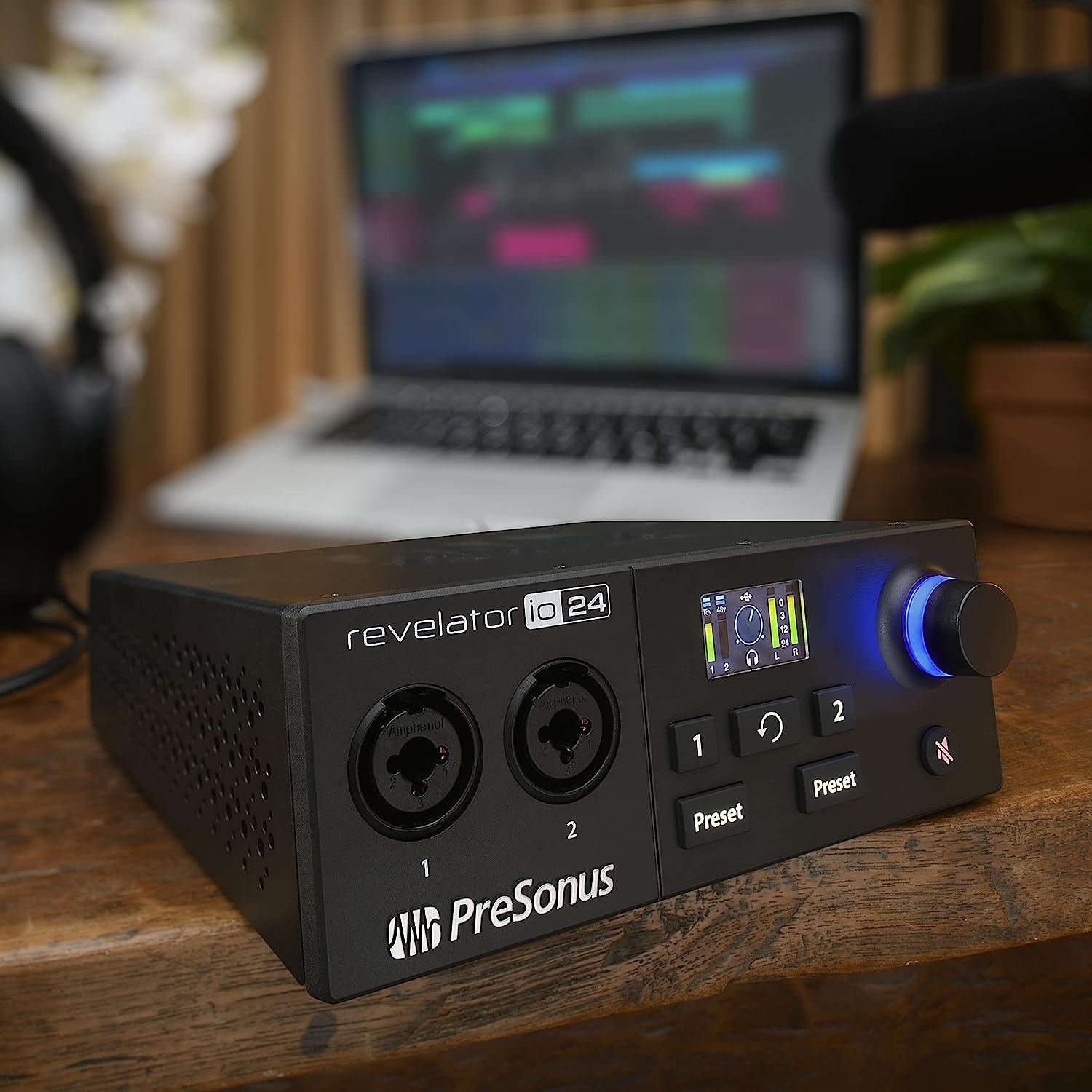 PreSonus Revelator io24 USB-C Compatible Audio Interface with Integrated Loopback Mixer and Effects for Streaming, Podcasting, - Image 6